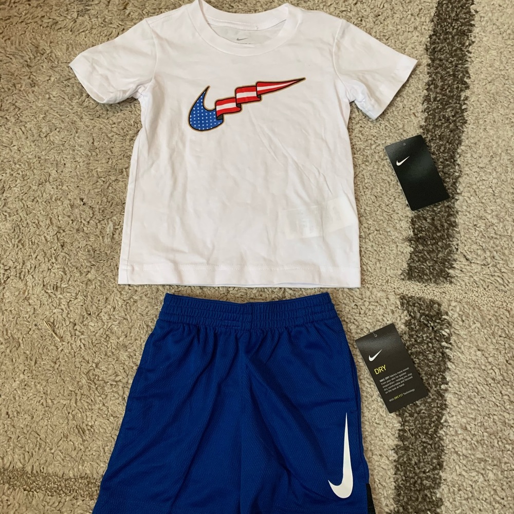 Nike boys!
